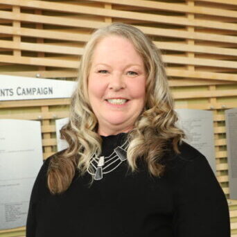 Dr. Laurie Bloomfield