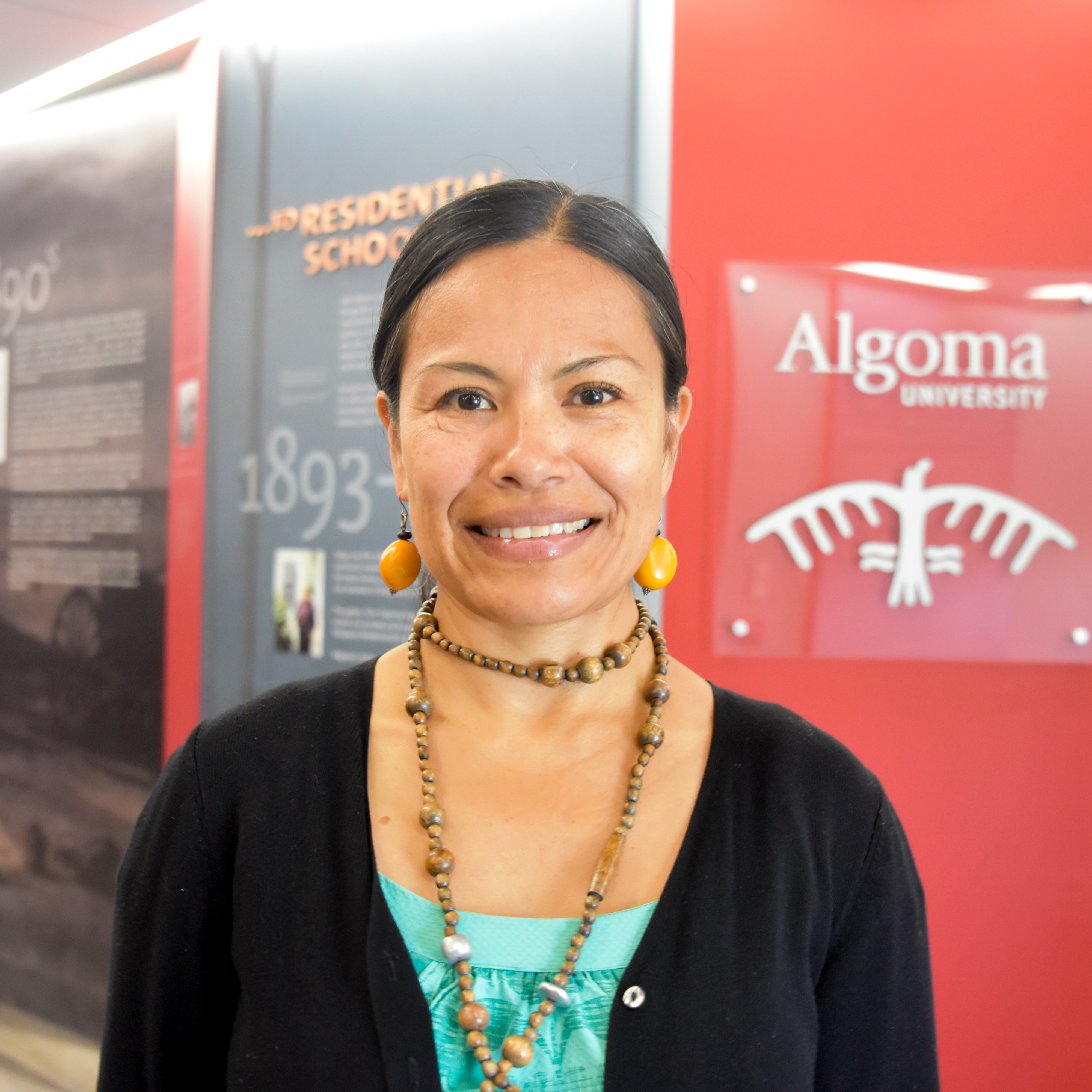 Vivian Jimenez Estrada, PhD (she/her/elle)